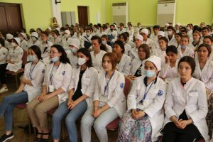 Астраханские патриоты провели Урок мужества в Астраханском базовом медицинском колледже